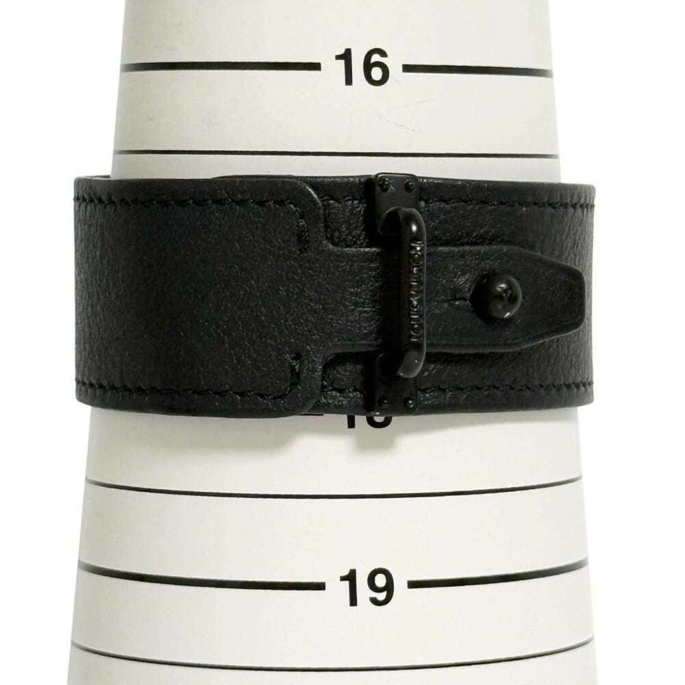 LOUIS VUITTON Black Leather Charm Bracelet - Picture 9 of 10